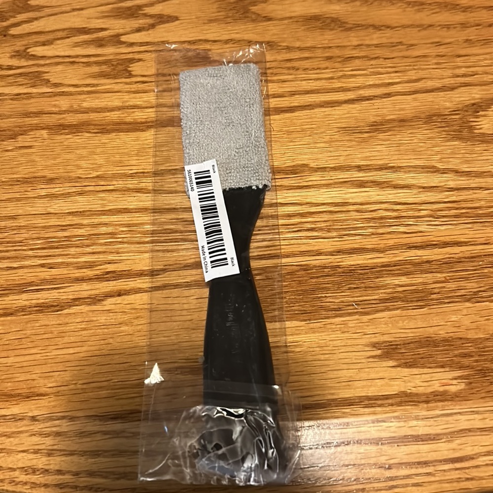 Soft brush air conditioner cleaning tool. - Picture 2 of 5